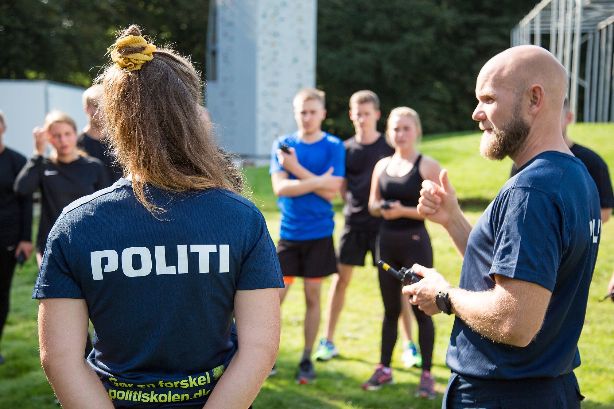 Klar til Politiets fysiske test og krav til optagelsesprøven?
