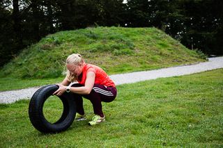 Bildæk, maverulning til armstrækning