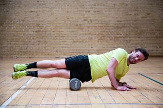 Foamrolling IT-band