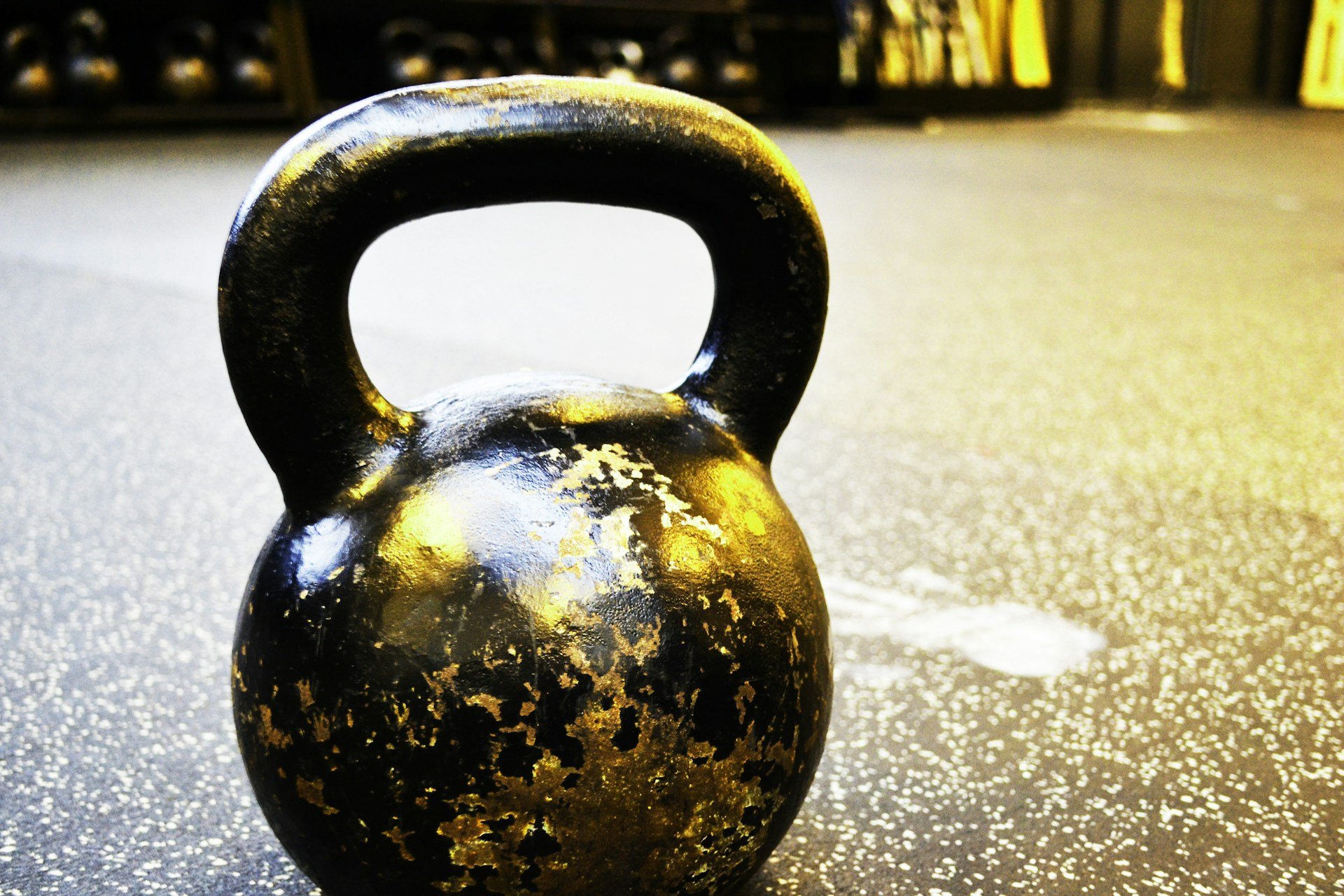 Hvordan træner man med kettlebells?
