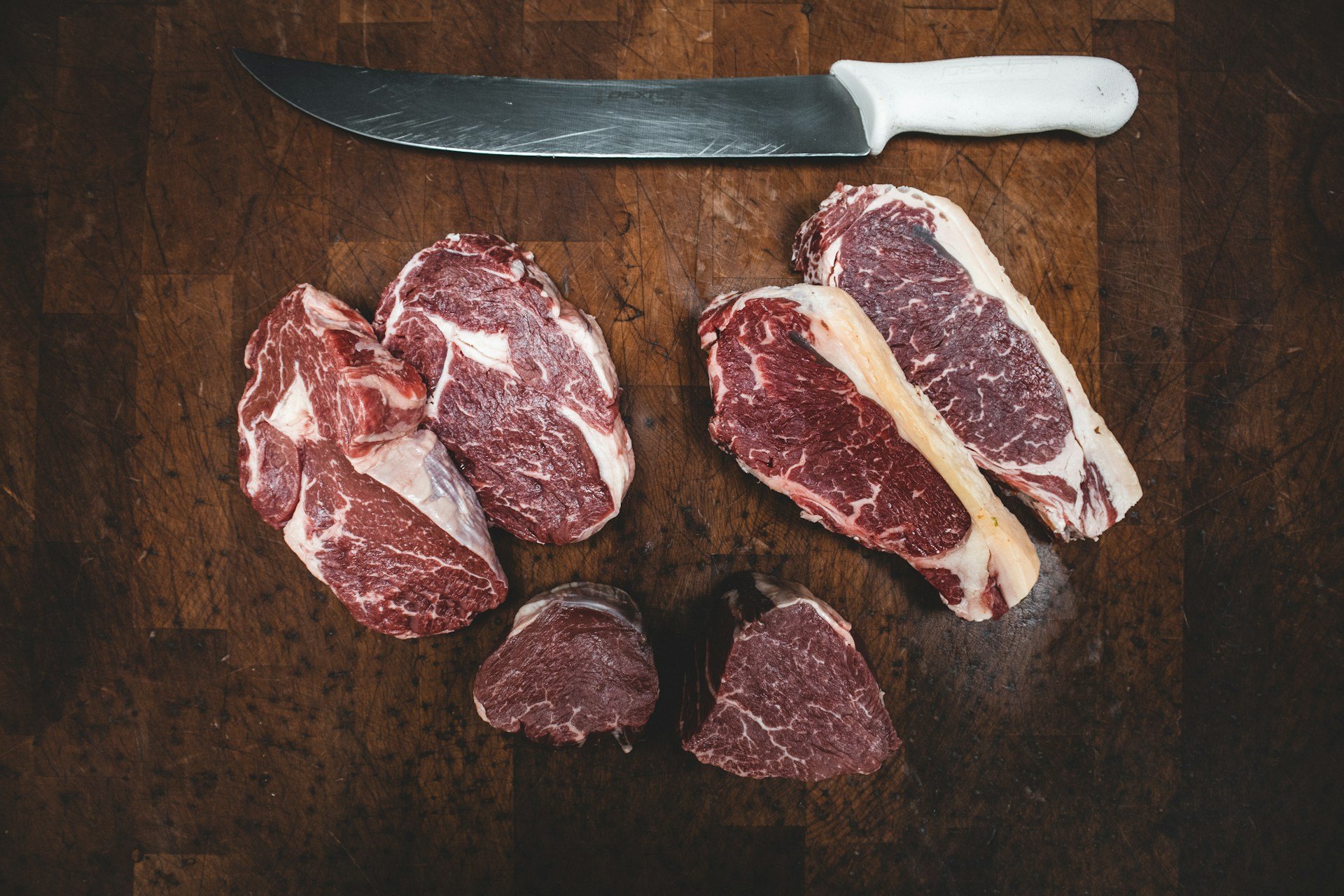 Tabel med kalorier i kød, oksekød, kylling, svin 🥩
